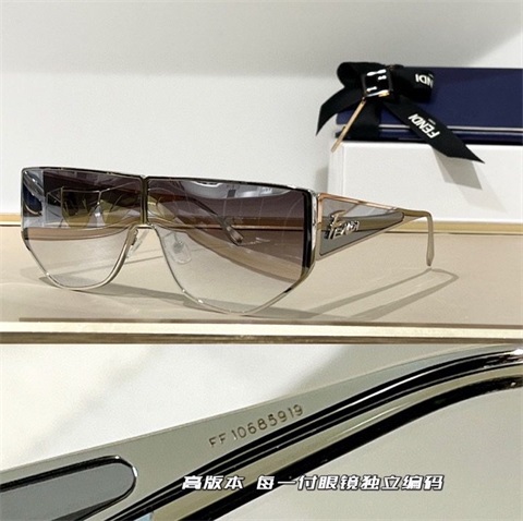 Fendi sunglass-142